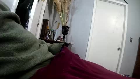 Snapshot of wisheyeknew2 chatting on December 17, 2025, 9:26 am wisheyeknew2 online show from December 17, 2025, 9:26 am