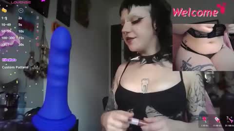  Wispy  online show from November 10, 2025, 8:52 pm