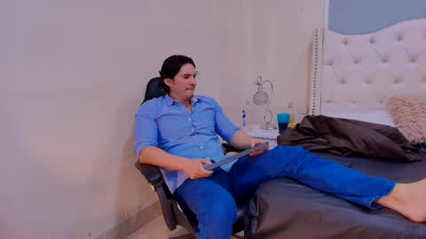 Snapshot of wiston_cox chatting on March 4, 2026, 1:28 pm Wiston online show from March 4, 2026, 1:28 pm