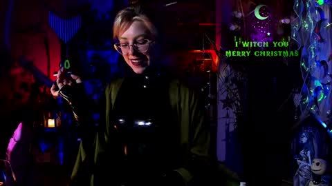 Snapshot of witch_fiona chatting on December 28, 2024, 7:43 pm Goddess of two strapons - Mr. long Don Mr. Pinky online show from December 28, 2024, 7:43 pm