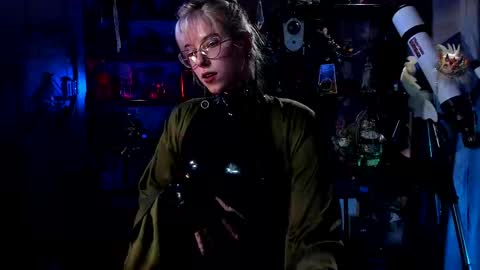 Snapshot of witch_fiona chatting on February 17, 2025, 7:42 pm Goddess of two strapons - Mr. long Don Mr. Pinky online show from February 17, 2025, 7:42 pm