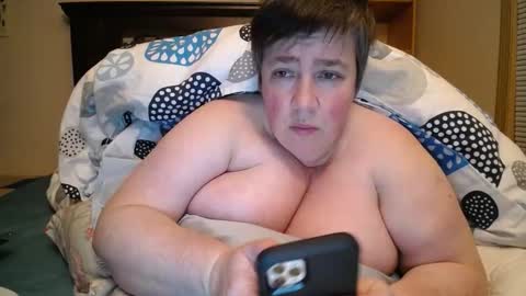 Annie online show from January 12, 2026, 1:11 am