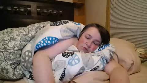 Annie online show from April 4, 2026, 5:06 am