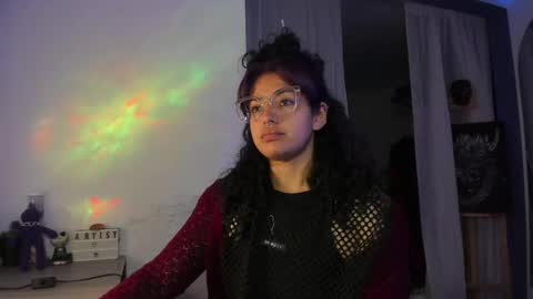 Snapshot of witchofhearts chatting on February 17, 2025, 11:42 pm Luna Violeta A r t i s t online show from February 17, 2025, 11:42 pm