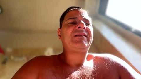 Snapshot of witebull83 chatting on March 29, 2026, 9:53 am Witebull online show from March 29, 2026, 9:53 am