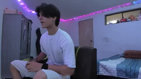 Snapshot of with_ken chatting on March 25, 2026, 11:00 pm Ken online show from March 25, 2026, 11:00 pm