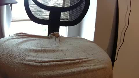 Snapshot of withbothhandsplease chatting on March 4, 2026, 3:18 pm Mater online show from March 4, 2026, 3:18 pm