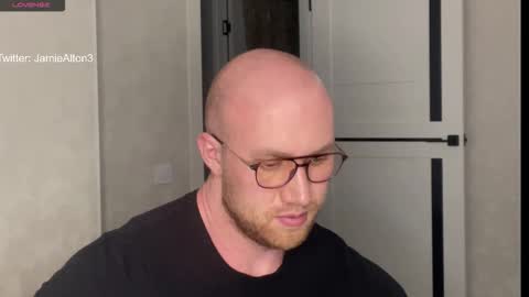 Snapshot of wlademarbergs chatting on October 21, 2025, 2:18 pm Wlademar online show from October 21, 2025, 2:18 pm