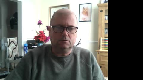 Snapshot of wobble444 chatting on September 25, 2025, 8:29 am wobble444 online show from September 25, 2025, 8:29 am