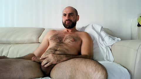 wolf online show from January 2, 2025, 1:19 pm