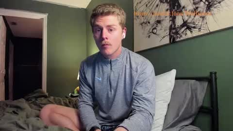 Snapshot of wolfiell chatting on January 4, 2025, 11:59 pm Wolfienov online show from January 4, 2025, 11:59 pm