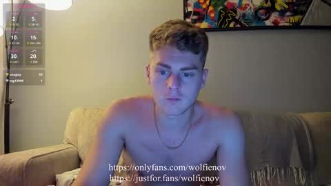 Snapshot of wolfiell chatting on January 28, 2025, 1:29 am Wolfienov online show from January 28, 2025, 1:29 am