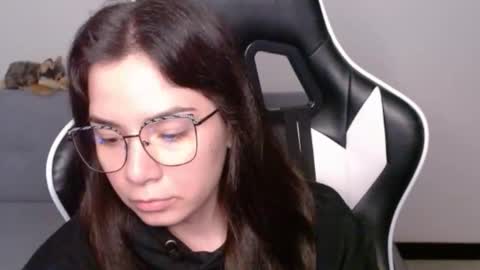 Alex online show from May 21, 2026, 4:08 am