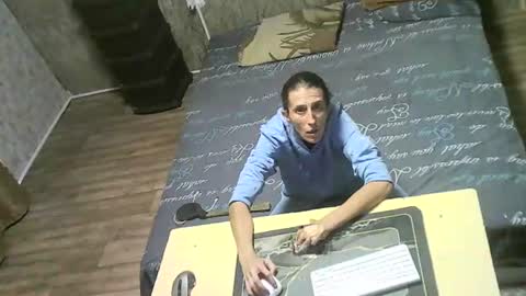 wolfxsnow online show from July 25, 2026, 6:49 pm