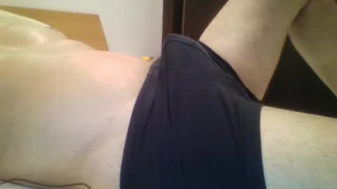 wolfylatinoplayfull online show from December 24, 2024, 1:49 am