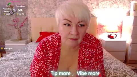 Snapshot of women_pleasures chatting on January 29, 2025, 11:20 am women_pleasures online show from January 29, 2025, 11:20 am