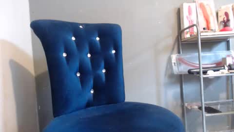 Snapshot of wonderfullight chatting on January 11, 2026, 9:20 pm SHENIEL RODRIGUEZ online show from January 11, 2026, 9:20 pm