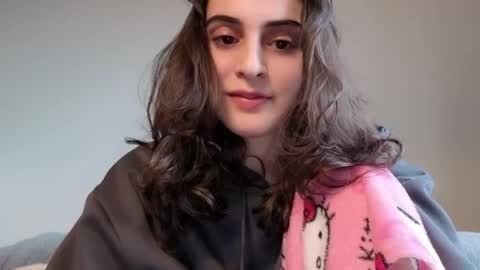 Snapshot of wonderland_stia chatting on March 17, 2026, 12:41 pm Stia online show from March 17, 2026, 12:41 pm