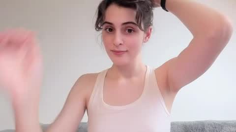 Snapshot of wonderland_stia chatting on March 24, 2026, 11:59 am Stia online show from March 24, 2026, 11:59 am