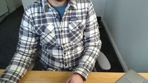 Snapshot of wooyay chatting on December 6, 2024, 10:38 am Wooyay online show from December 6, 2024, 10:38 am