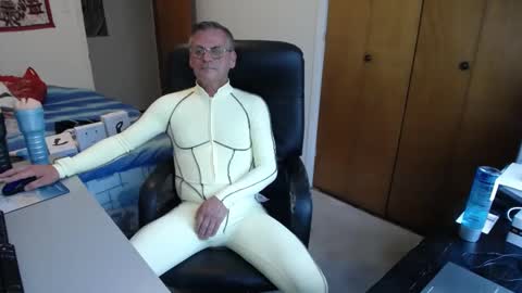 Large one  online show from September 14, 2025, 12:04 pm