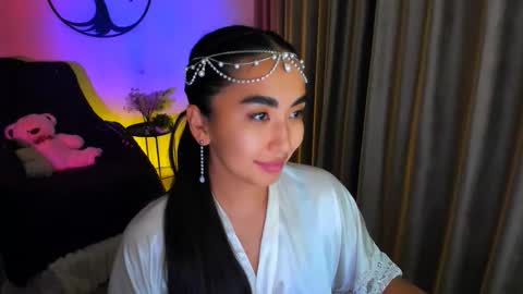 Snapshot of worldofkim chatting on November 23, 2025, 8:19 pm dudetta Kim online show from November 23, 2025, 8:19 pm