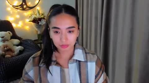 Snapshot of worldofkim chatting on February 20, 2026, 10:43 pm dudetta Kim online show from February 20, 2026, 10:43 pm