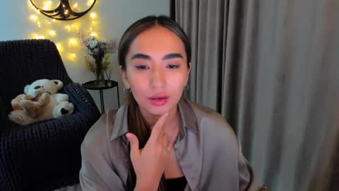 Snapshot of worldofkim chatting on February 27, 2026, 5:35 pm dudetta Kim online show from February 27, 2026, 5:35 pm