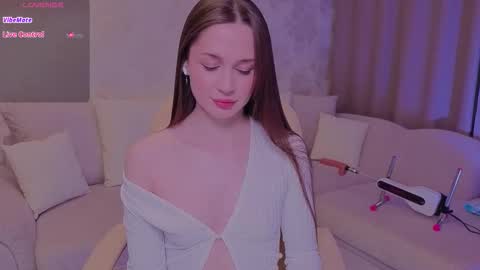 Snapshot of wow_kate chatting on November 15, 2025, 2:13 pm Kate online show from November 15, 2025, 2:13 pm