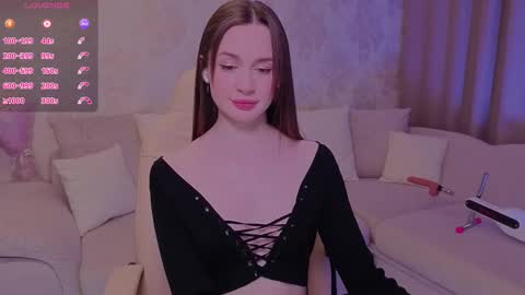 Snapshot of wow_kate chatting on November 20, 2025, 11:32 am Kate online show from November 20, 2025, 11:32 am