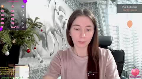 Snapshot of wow_porno_ chatting on December 22, 2024, 10:17 am Anna online show from December 22, 2024, 10:17 am