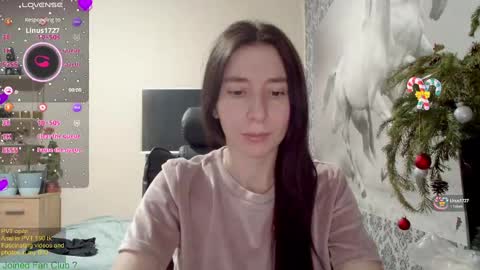 Snapshot of wow_porno_ chatting on January 1, 2025, 11:05 am Anna online show from January 1, 2025, 11:05 am