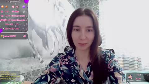 Snapshot of wow_porno_ chatting on February 15, 2025, 9:27 am Anna online show from February 15, 2025, 9:27 am