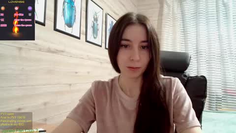 Snapshot of wow_porno_ chatting on March 5, 2025, 2:34 pm Anna online show from March 5, 2025, 2:34 pm