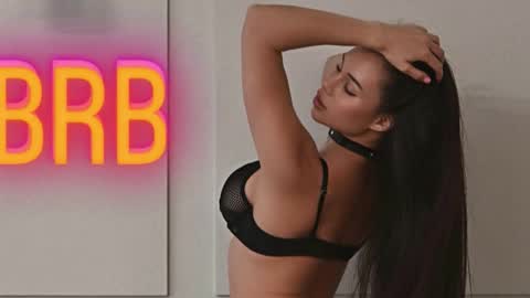 Snapshot of wowlovie666 chatting on September 26, 2025, 8:13 pm Emi online show from September 26, 2025, 8:13 pm