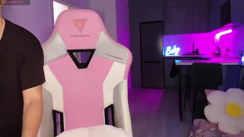 Snapshot of wowlovie666 chatting on January 5, 2026, 6:00 pm Emi online show from January 5, 2026, 6:00 pm