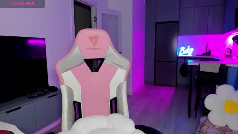 Snapshot of wowlovie666 chatting on January 31, 2026, 7:11 pm Emi online show from January 31, 2026, 7:11 pm