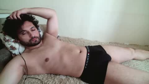 Snapshot of wowmichael69 chatting on May 27, 2026, 7:27 am Josy online show from May 27, 2026, 7:27 am
