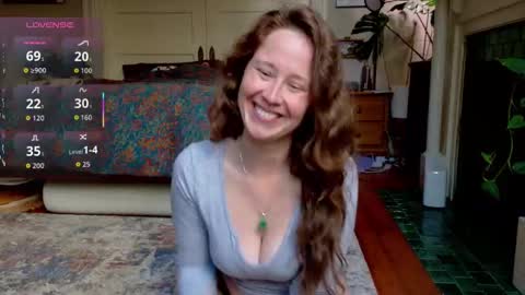 Snapshot of wutangwendy chatting on March 3, 2026, 10:37 pm wutangwendy online show from March 3, 2026, 10:37 pm