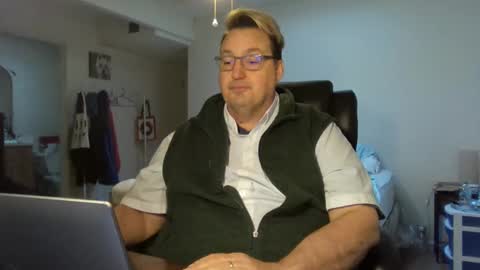 WValentinoX online show from December 3, 2024, 5:45 pm