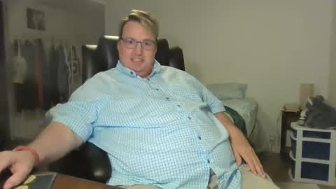 WValentinoX online show from December 13, 2024, 5:38 am