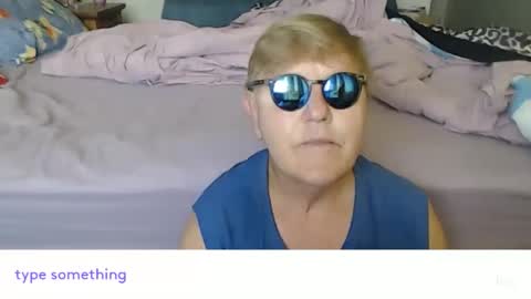 wwwwio online show from November 29, 2025, 11:41 pm