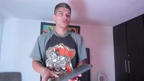 wyatt online show from November 2, 2025, 1:35 pm