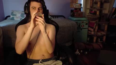 Wyatt online show from October 12, 2025, 11:26 pm