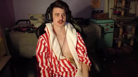 Wyatt online show from November 8, 2025, 6:24 am