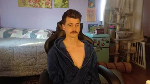 Wyatt online show from December 15, 2025, 5:06 pm