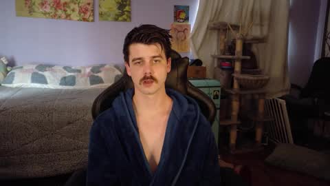 Wyatt online show from January 12, 2026, 7:41 pm