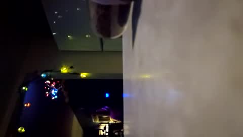 Snapshot of wyiatt_unknown chatting on February 20, 2026, 7:54 am wyiatt online show from February 20, 2026, 7:54 am