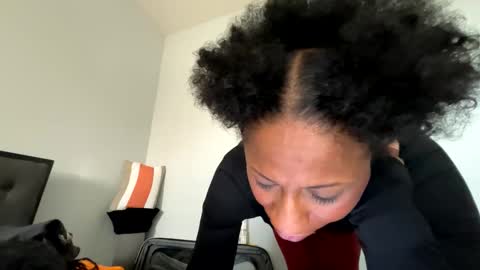 Snapshot of wynterheat chatting on January 22, 2025, 12:27 am Wynter Heat online show from January 22, 2025, 12:27 am