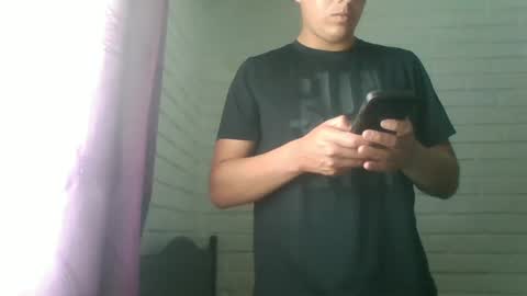 x_andrescam online show from December 30, 2024, 8:04 pm